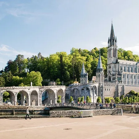 Atrium 3* Lourdes