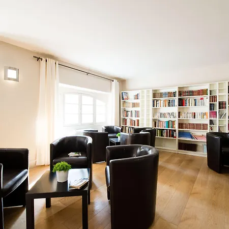 Hotel Atrium 3*