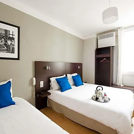 Atrium Hotel