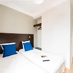 Atrium 3*