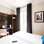 فندق Atrium 3*