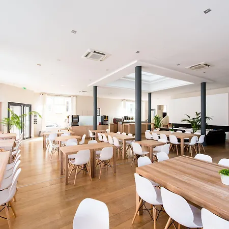 Hotel Atrium Mondial