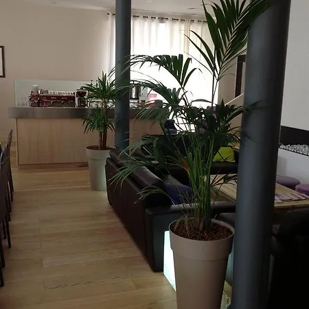 Atrium Mondial Hotel Lourdes